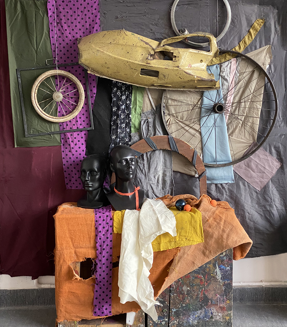 6.plus%20biel,%20czerń%20i%20szarości kopia.jpeg