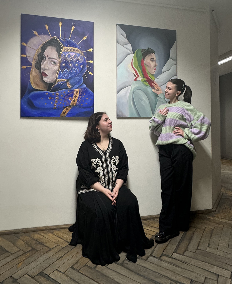 DominikaiOla kopia.jpeg